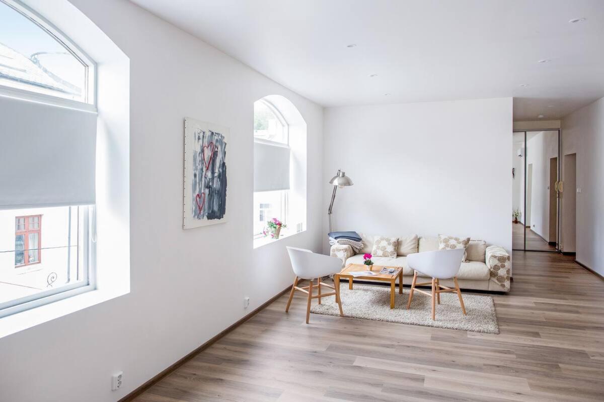 Free Parking Space, 2 Bed Room, Short Walk To Brosundet Alesund Luaran gambar